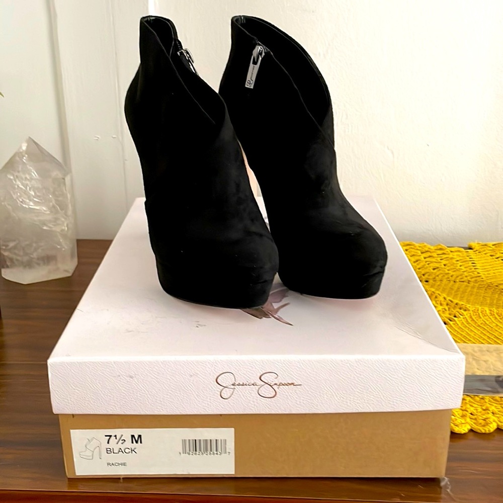 Jessica Simpson Rachie Black Platform Booties